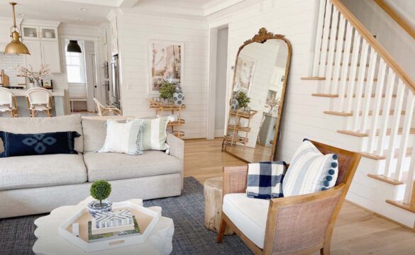 How to Decorate a Large Living Room Wall